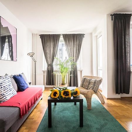 Oomph Warsaw Central 3-Bedroom Flat エクステリア 写真