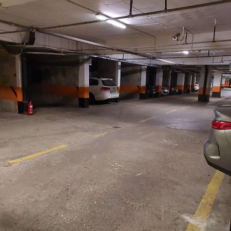 Oomph Warsaw Central 3-Bedroom Flat エクステリア 写真