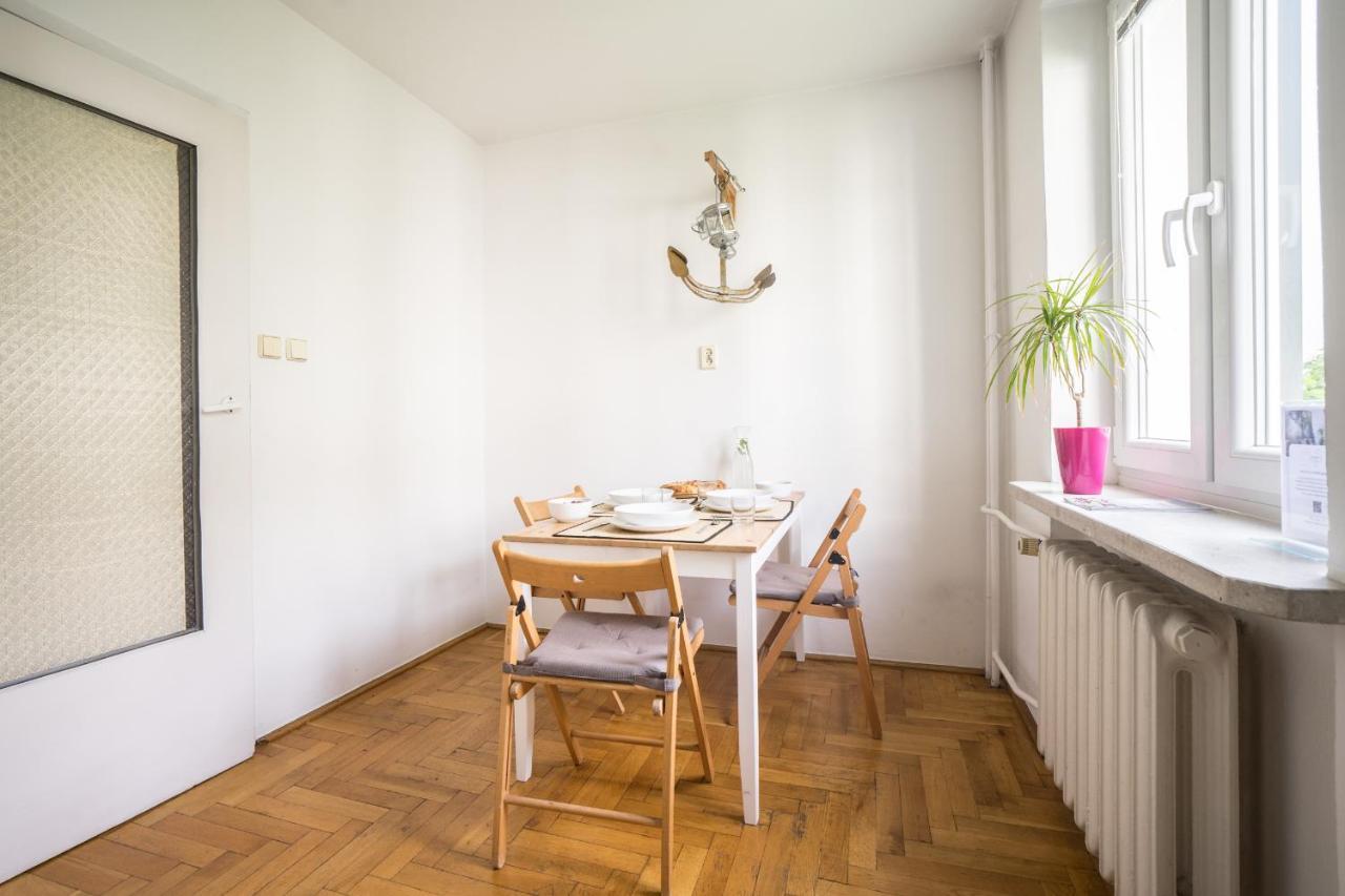 Oomph Warsaw Central 3-Bedroom Flat エクステリア 写真