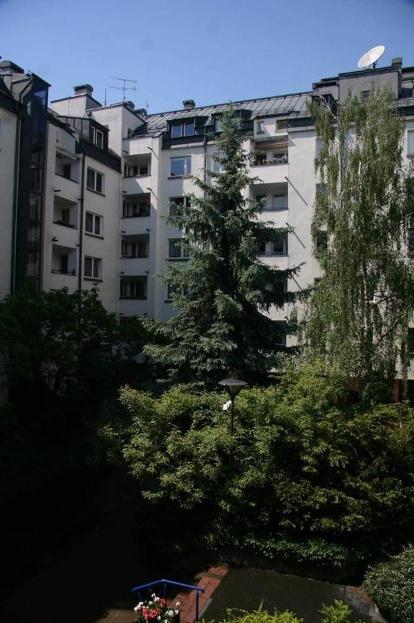 Oomph Warsaw Central 3-Bedroom Flat エクステリア 写真