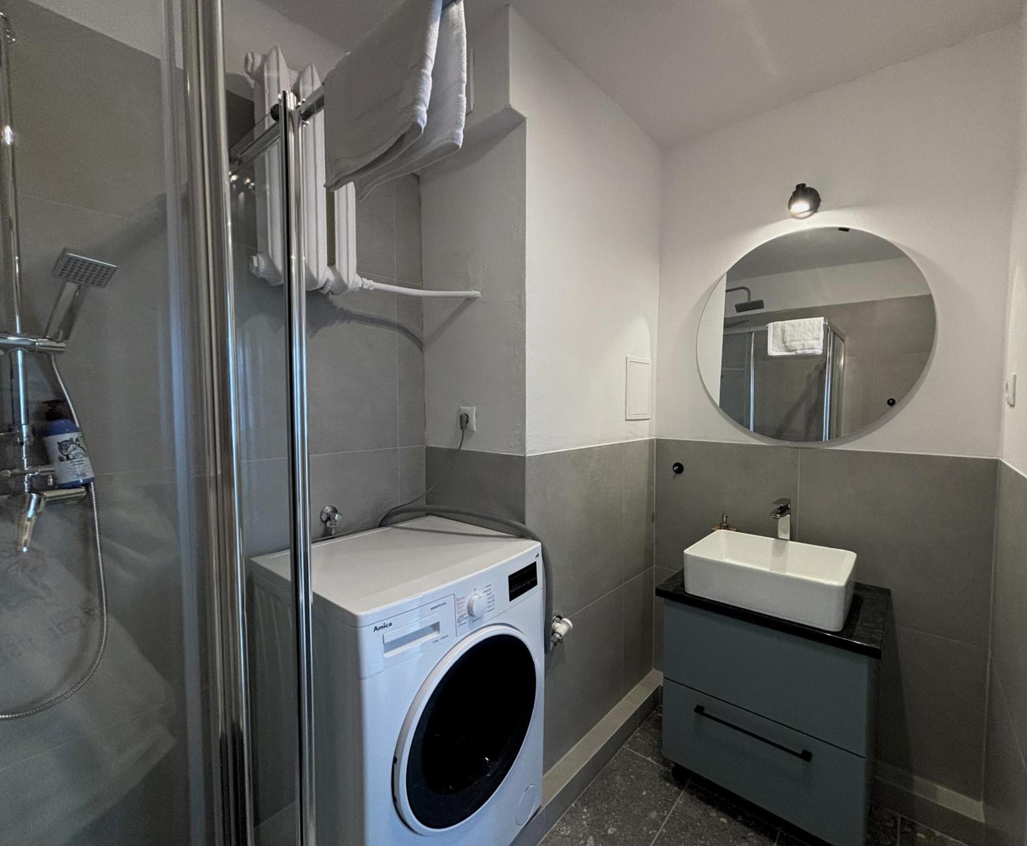 Oomph Warsaw Central 3-Bedroom Flat エクステリア 写真